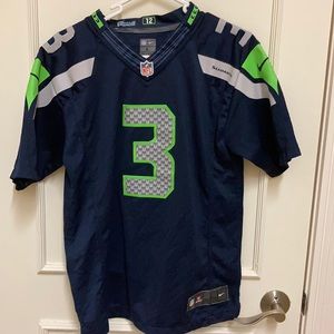 Seattle SeaHawks Jersey. Great Condition! Size L